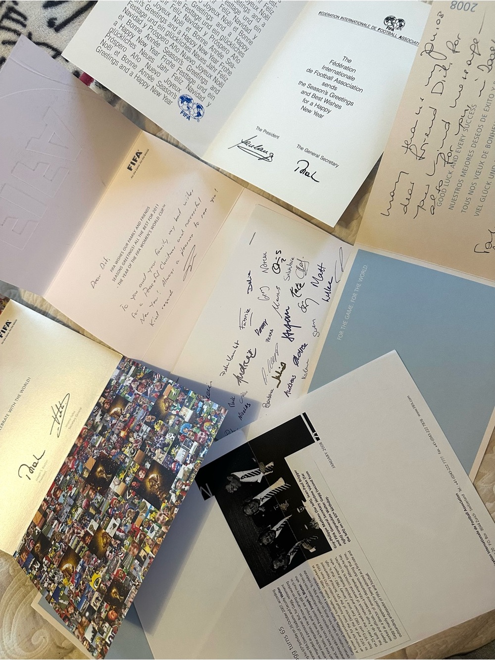 FIFA Soccer Memorabilia – Dick Howard Archive 40 Letters & Cards (1971–2011 - Picture 2 of 14